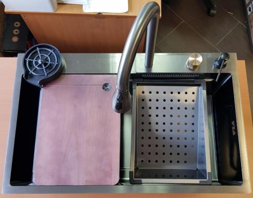 Кухонная мойка с водопадом Kitchen Sink 7546B (75*46 см, графит)